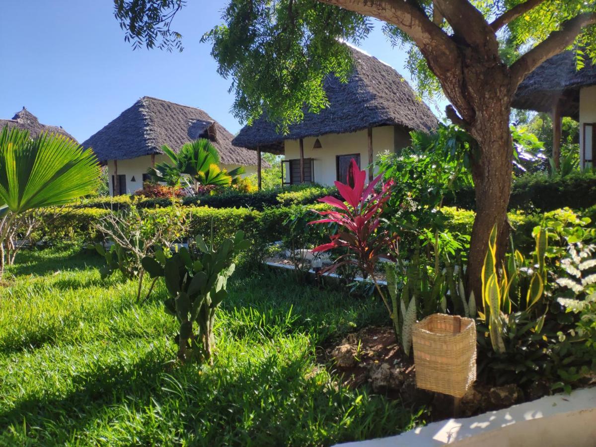 Hotel Mawimbi